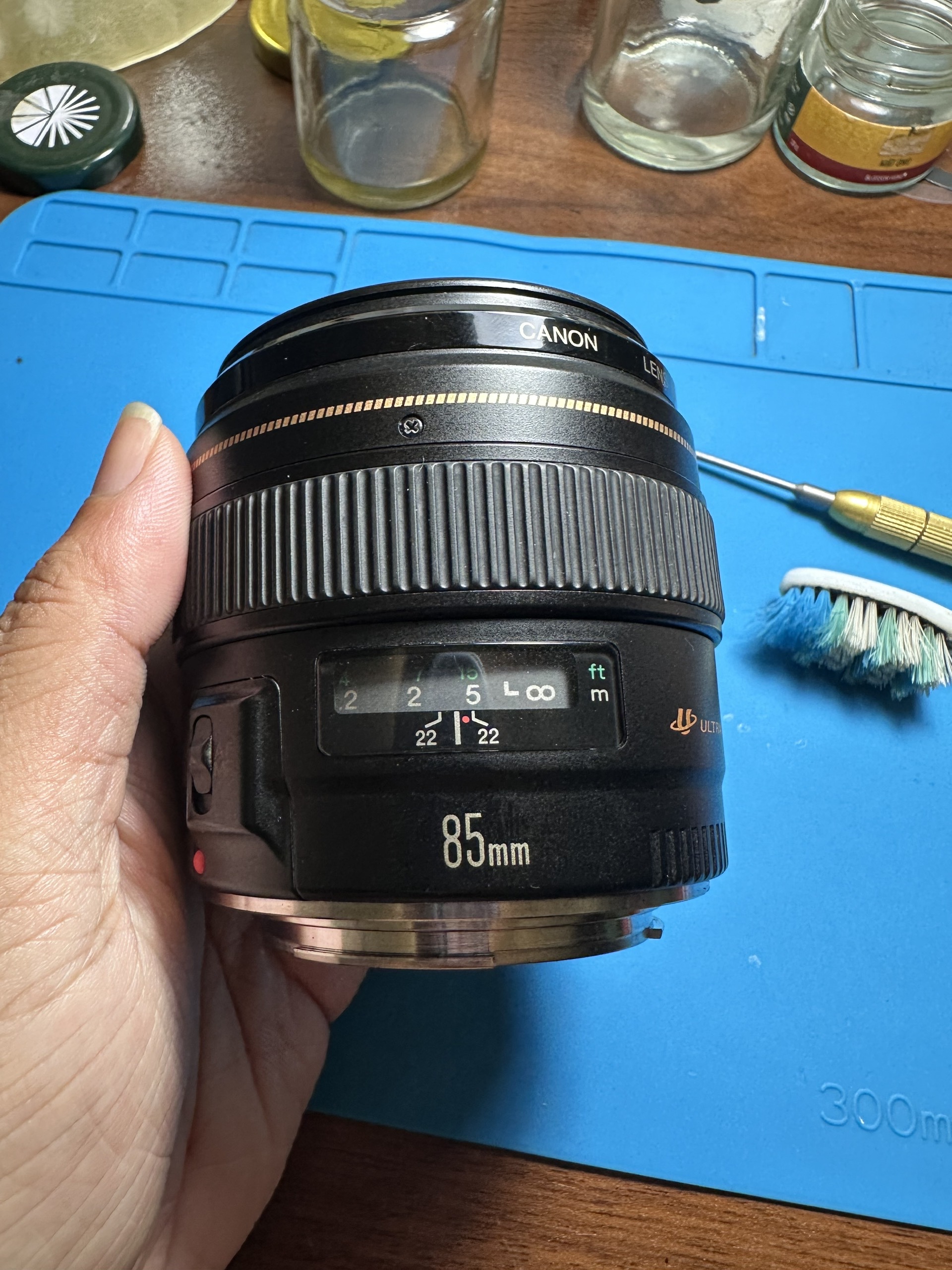Sửa lens Canon EF 85mm f/1.8