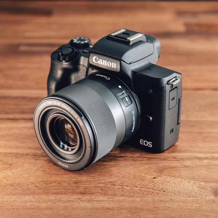 Vệ sinh Canon M50