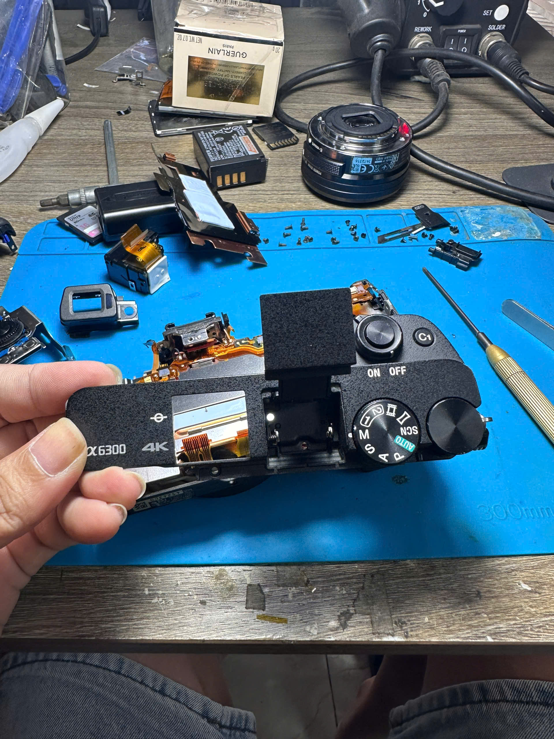 sửa lỗi ổ thẻ Sony A6300