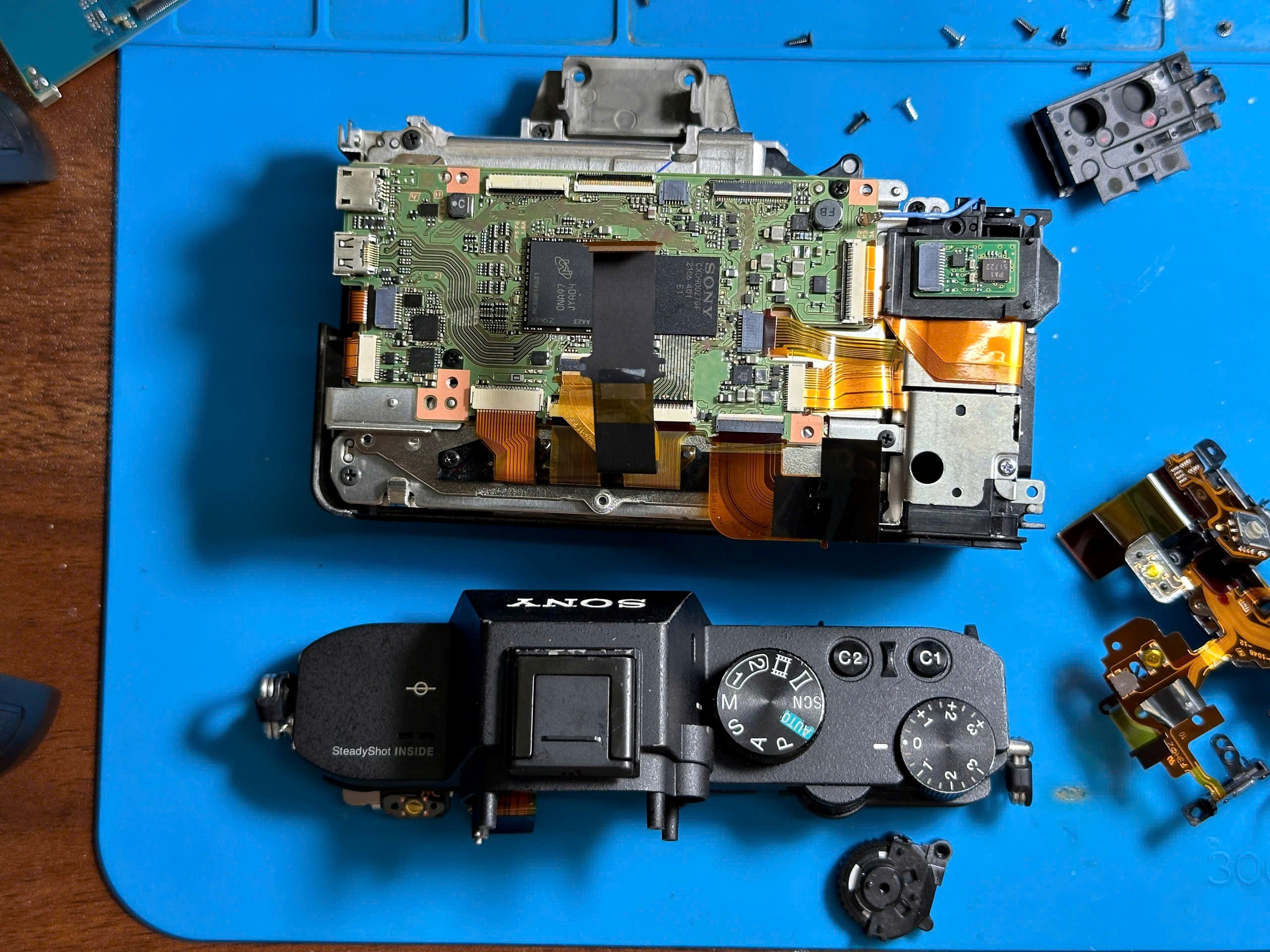 sửa máy ảnh Sony A72