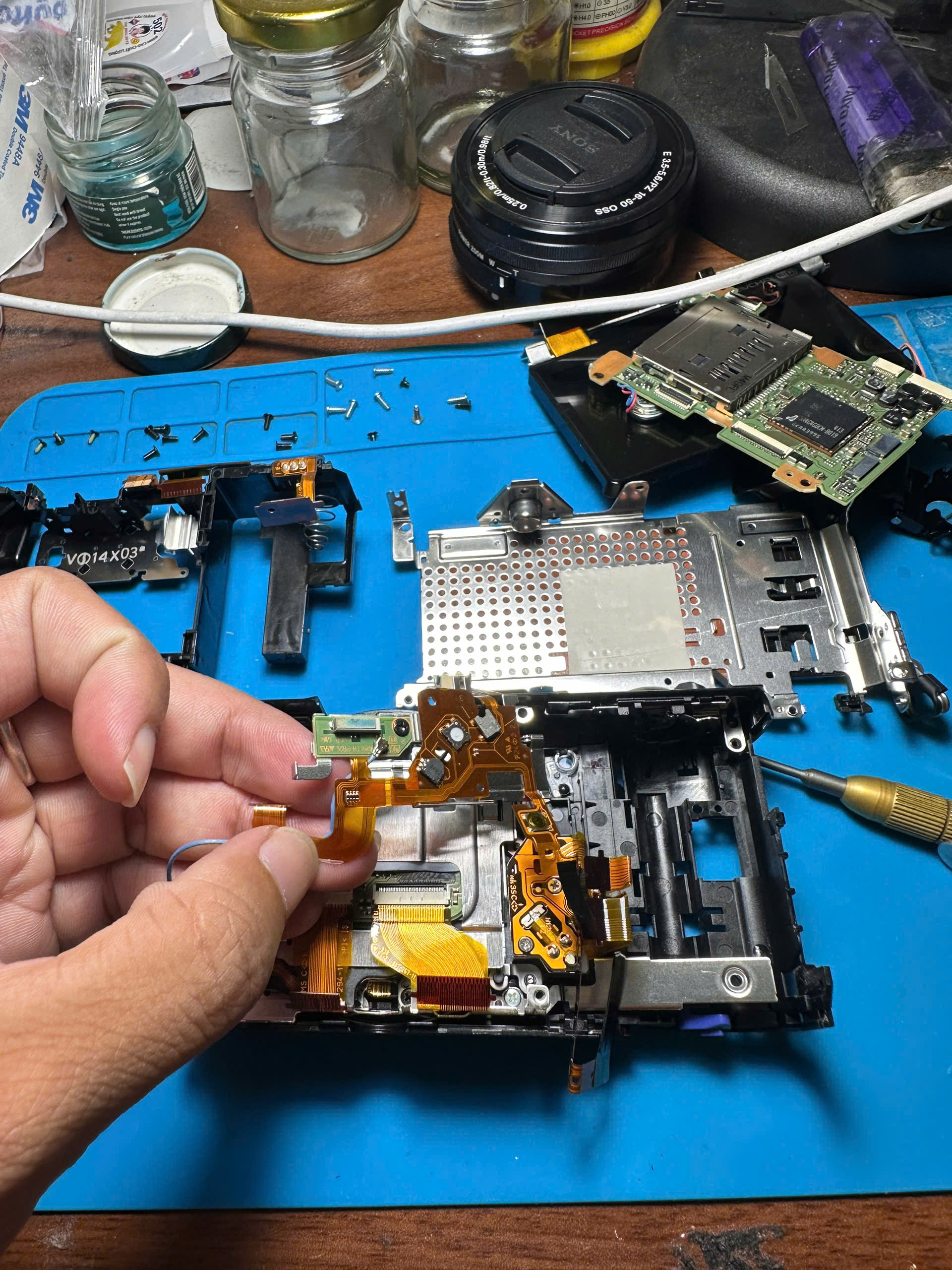 sửa máy ảnh Sony Bình Thạnh
