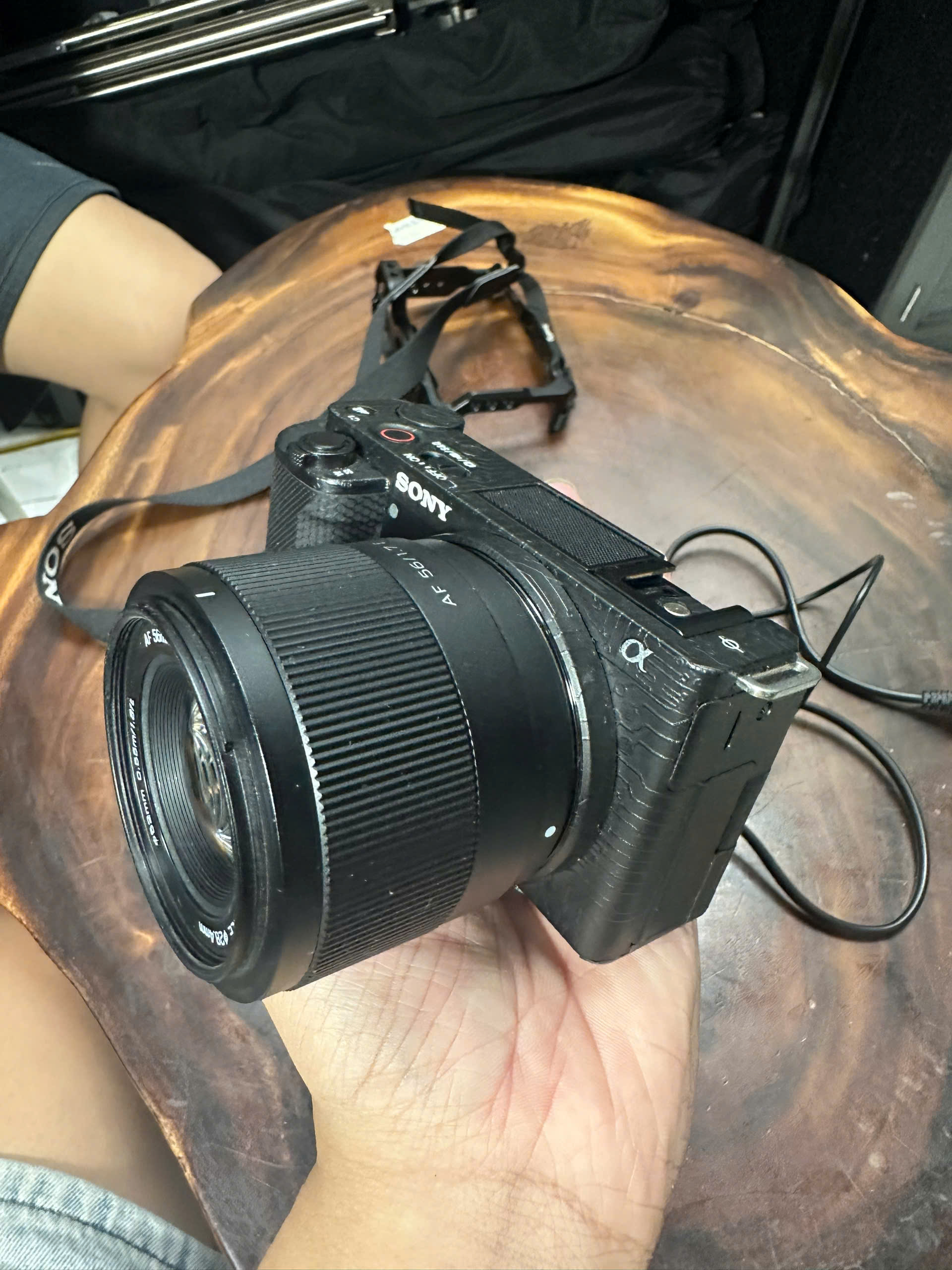 thu mua Sony ZV-10
