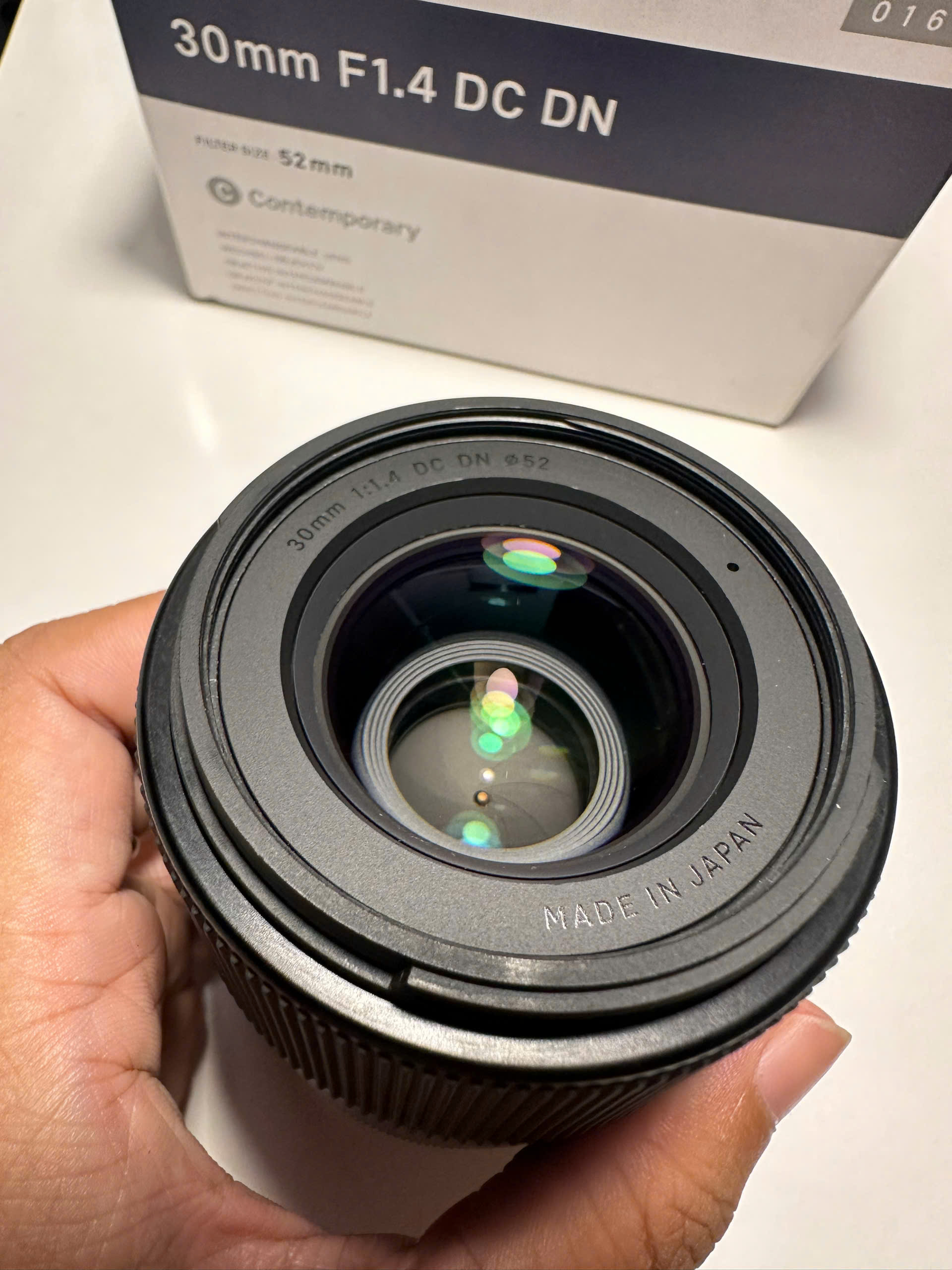 vệ sinh lens Sigma 30mm f/1.4